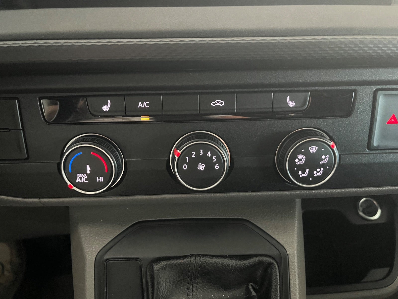 Billede af VW Transporter 2,0 TDi 150 Kassevogn DSG kort