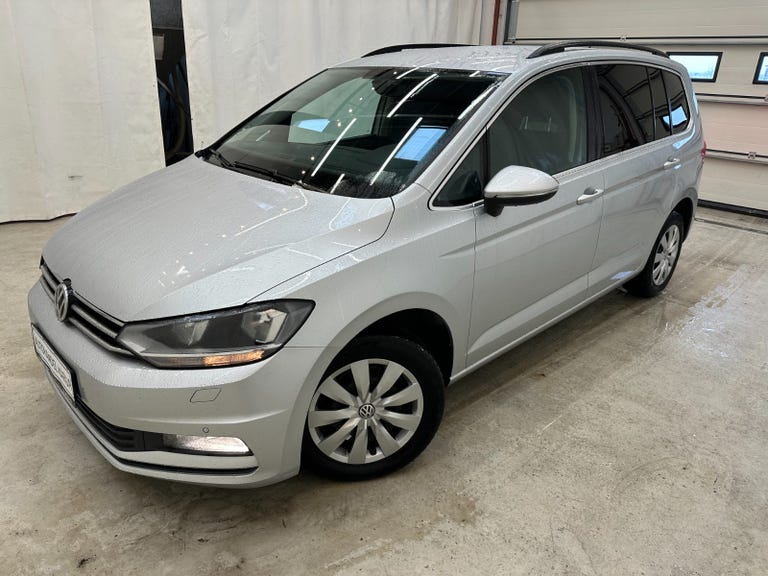 VW Touran TDi 150 Comfortline Van