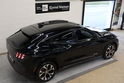 Ford Mustang Mach-E Premium Standard Range AWD