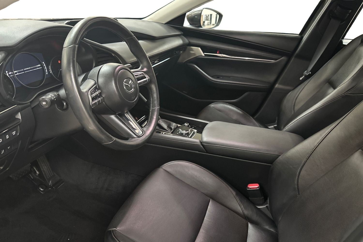 Billede af Mazda 3 2,0 SkyActiv-G 122 Cosmo aut.