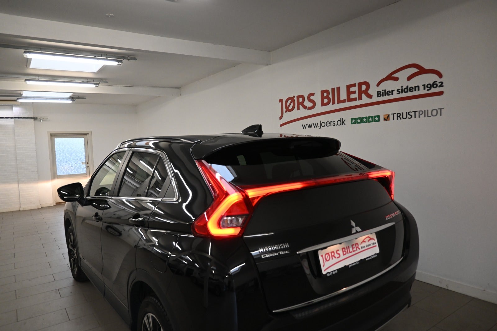 Mitsubishi Eclipse Cross T 163 Invite+