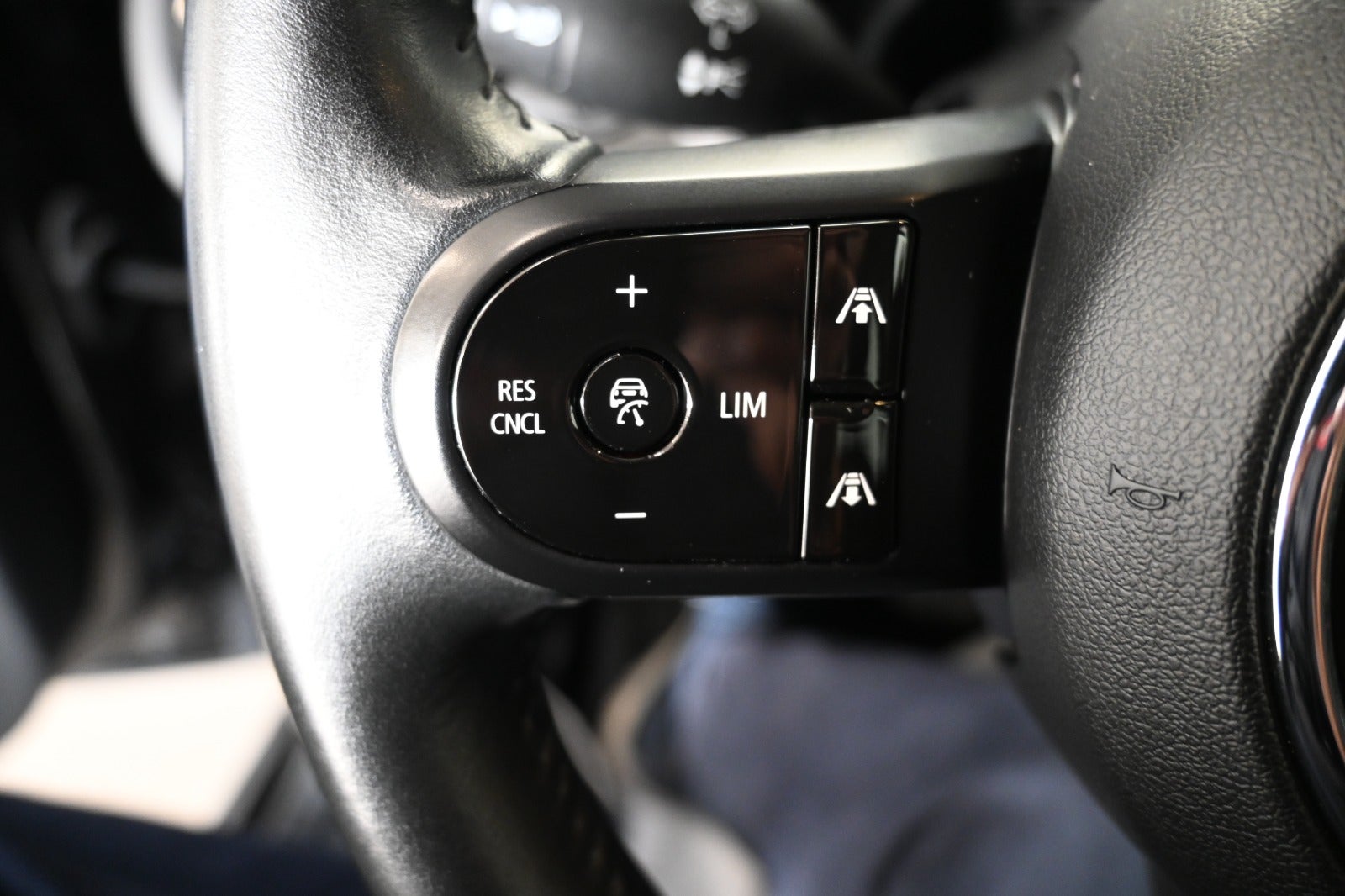 MINI Countryman Cooper SE Essential aut. ALL4