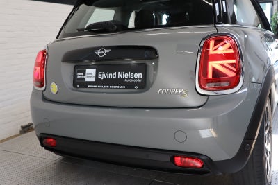 MINI Cooper SE Camden Edition