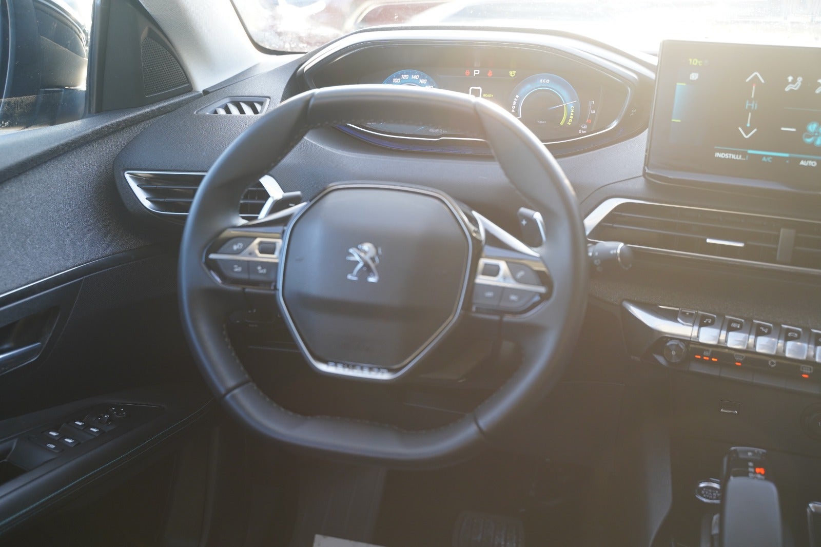 Billede af Peugeot 3008 1,6 Hybrid Allure Pack EAT8