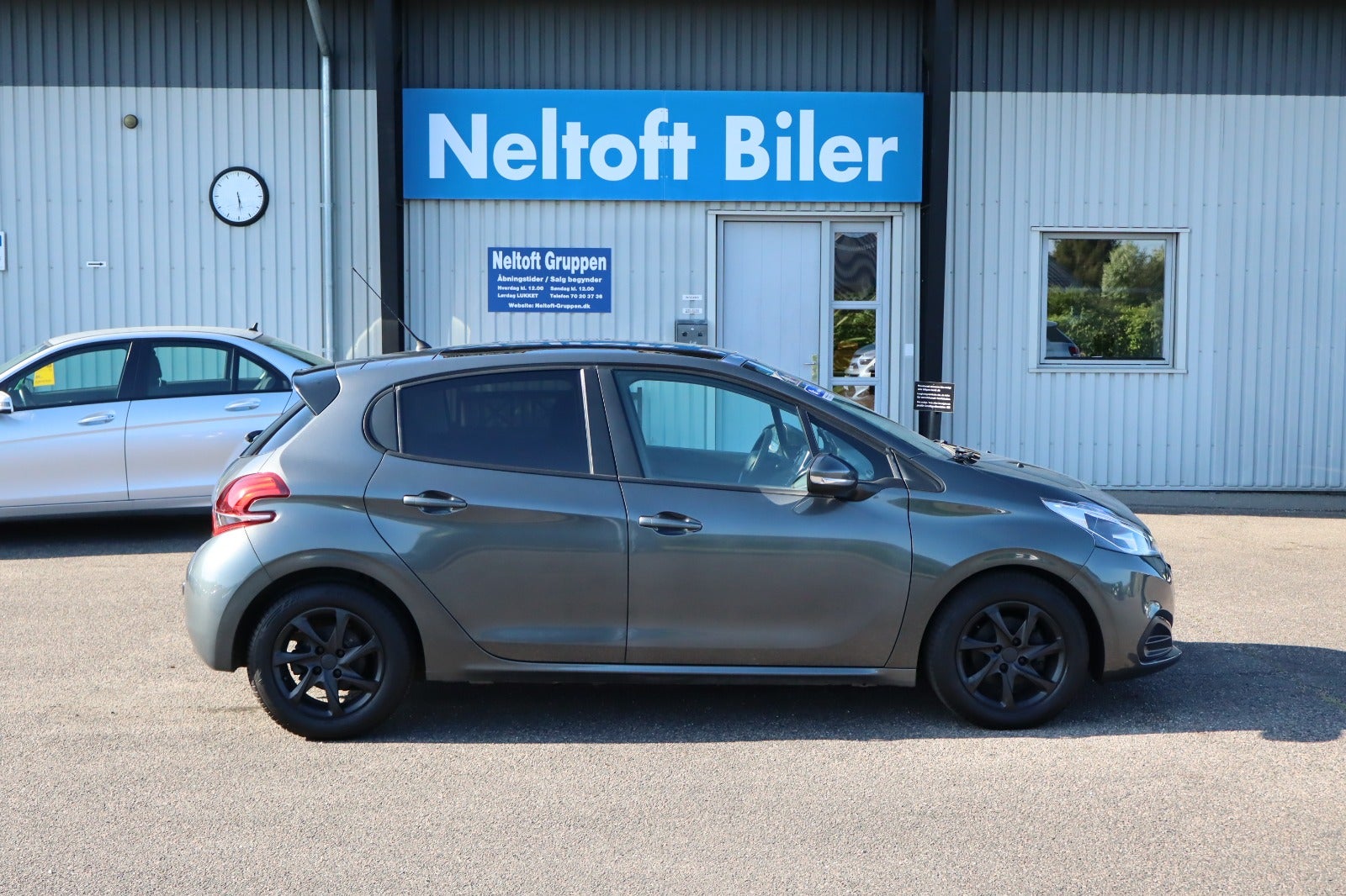 Billede af Peugeot 208 1,6 BlueHDi 100 Allure Sky