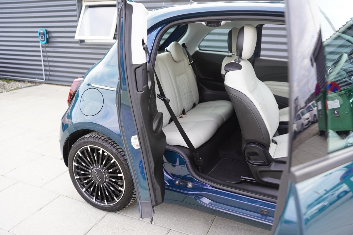 Billede af Fiat 500e 42 la Prima 3+1