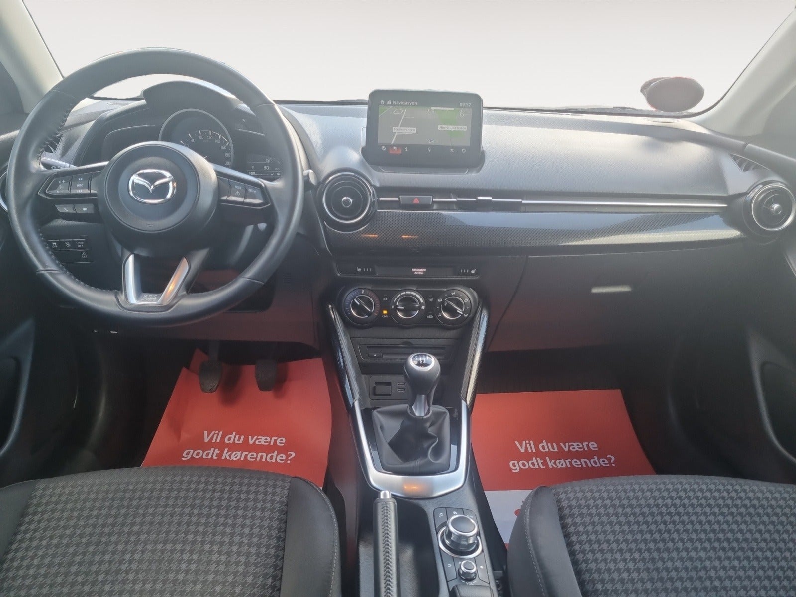 Mazda 2 2019