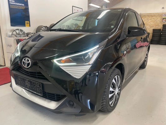 Toyota Aygo VVT-i x-play x-shift