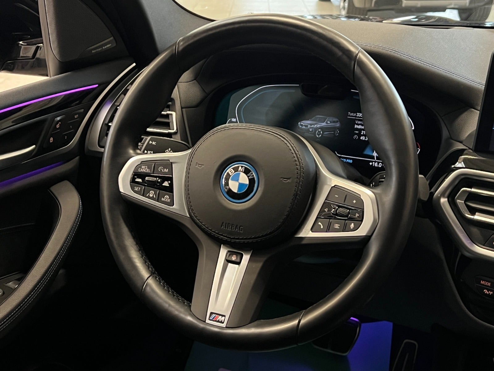 BMW iX3 2023