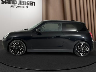 MINI Cooper SE Favoured Trim M