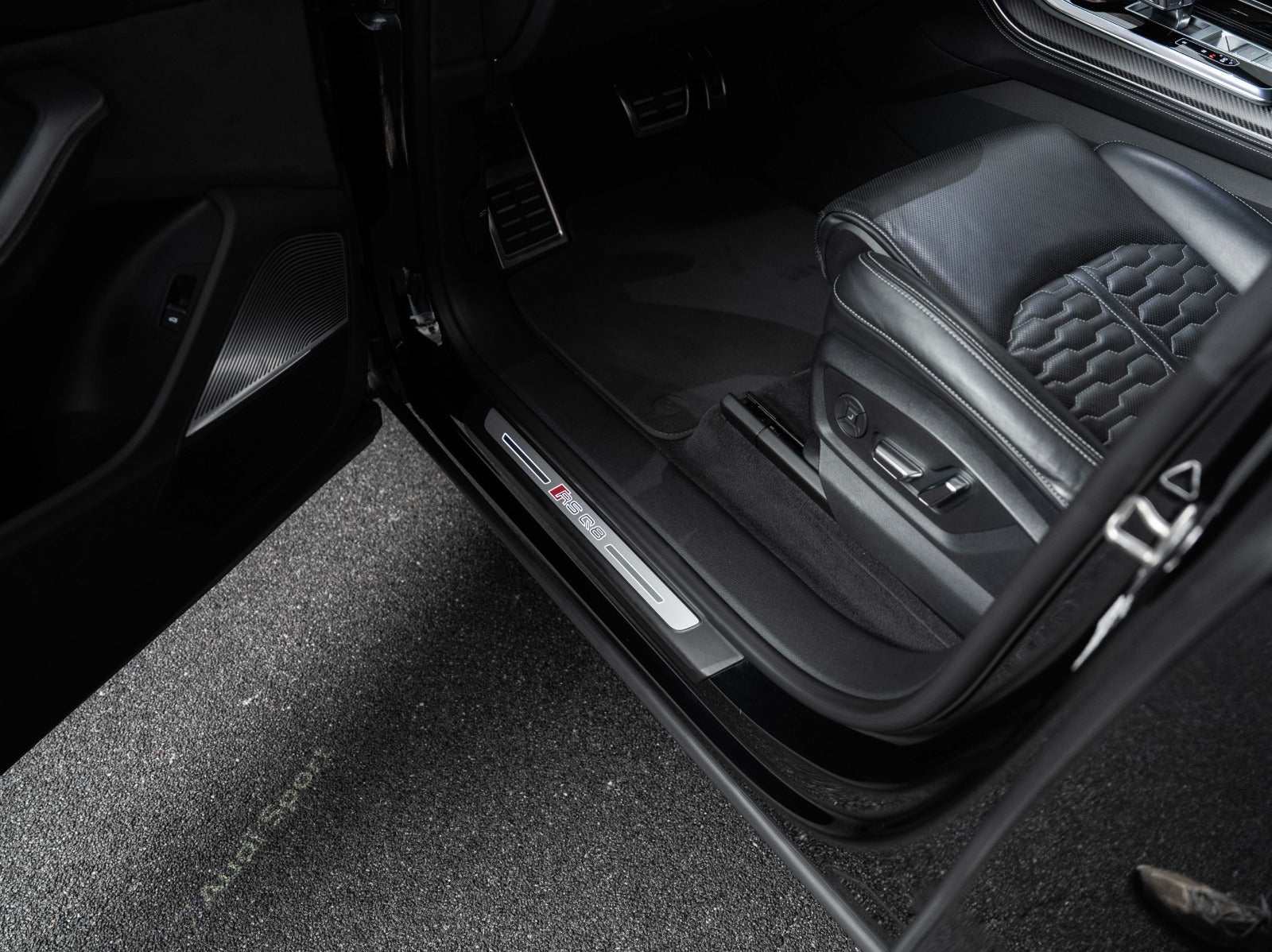 Gallery image 8 of 13