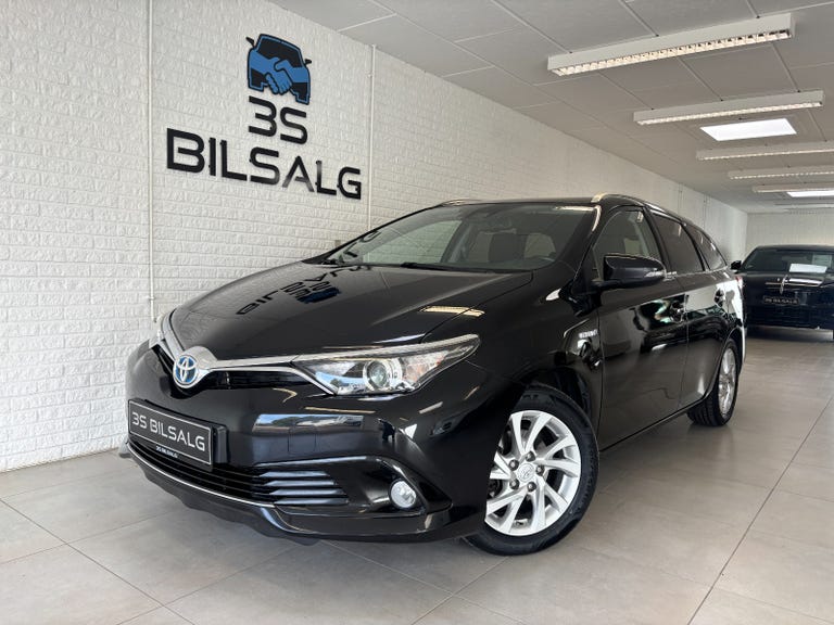 Toyota Auris Hybrid H1 Touring Sports CVT