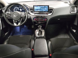 Kia XCeed PHEV Upgrade Intro DCT