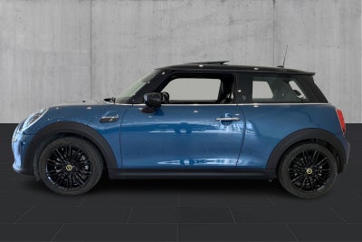 MINI Cooper SE Classic Trim - 1