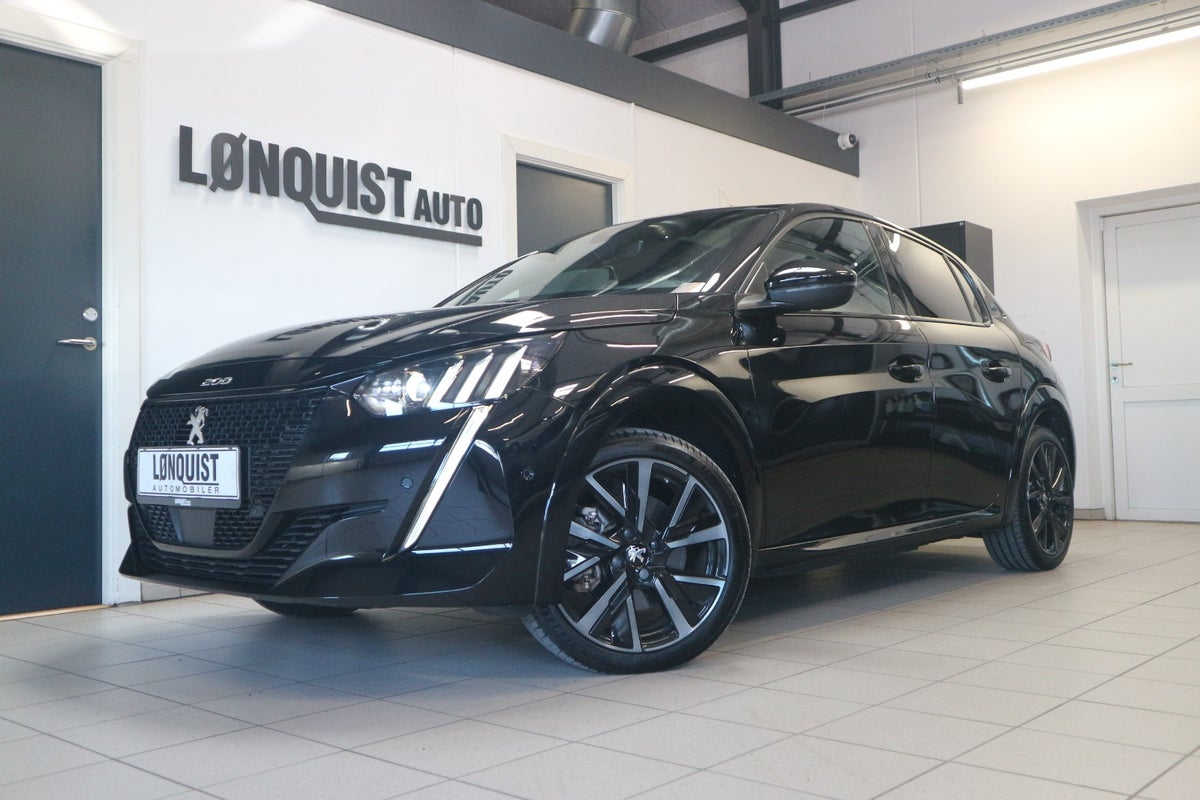 Peugeot e-208 GT