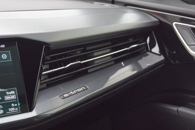 Audi Q4 e-tron S-line