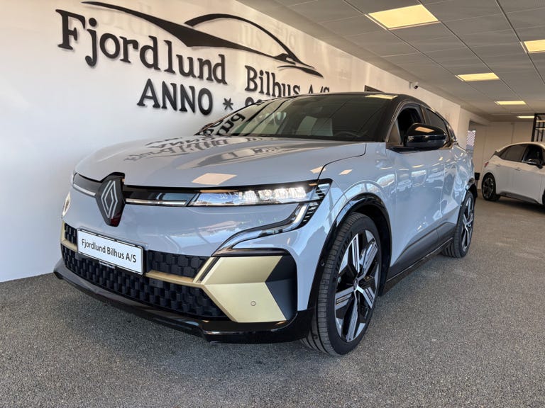 Renault Megane E-Tech Iconic