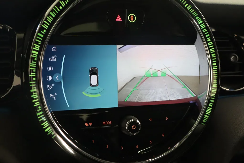 MINI Cooper SE Camden Edition