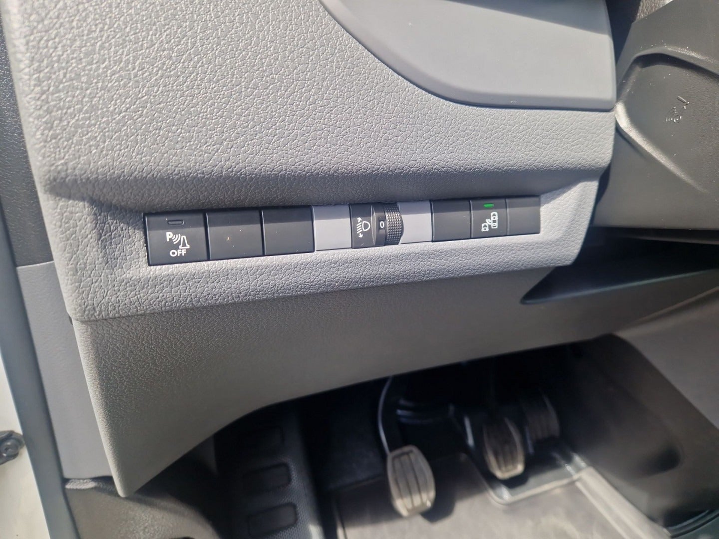 Billede af Peugeot Expert 2,0 BlueHDi 120 L2 Plus Van
