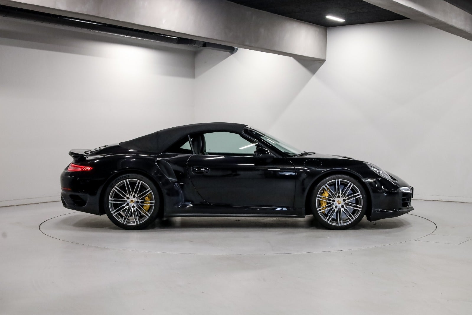 Porsche 911 Turbo S 3,8 Cabriolet PDK