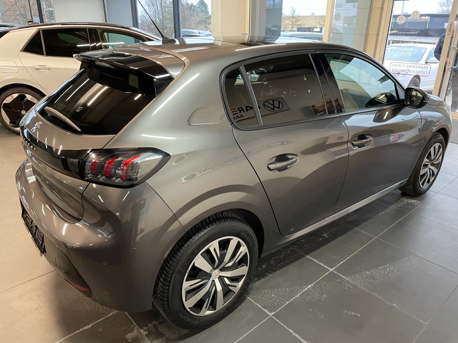 Billede af Peugeot 208 1,5 BlueHDi 100 Allure Sky