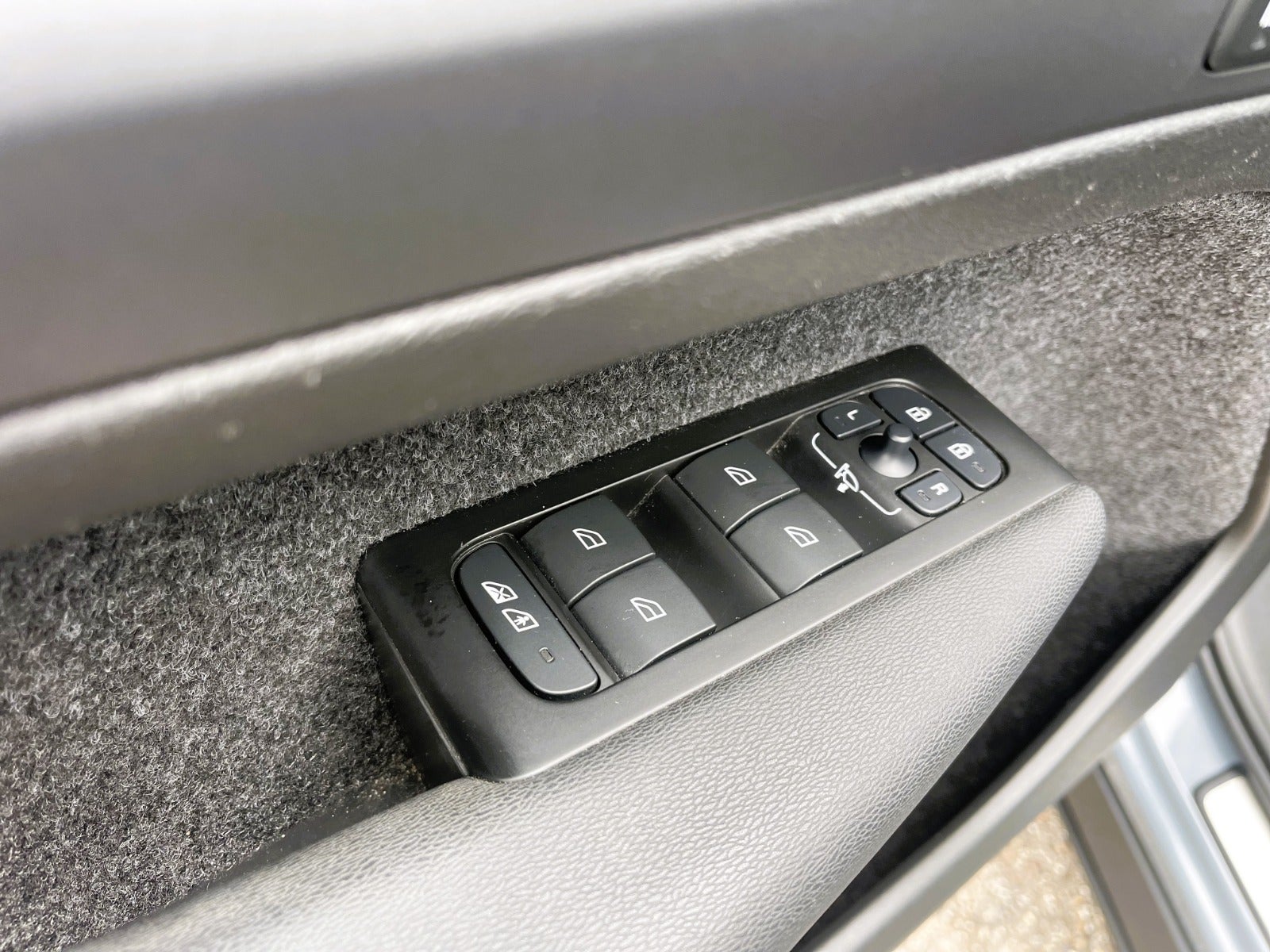 Billede af Volvo XC40  P6 ReCharge Plus