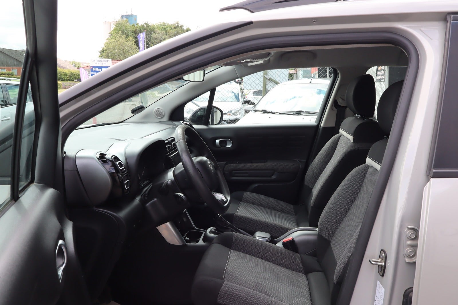Billede af Citroën C3 Aircross 1,2 PureTech 110 Shine Sport