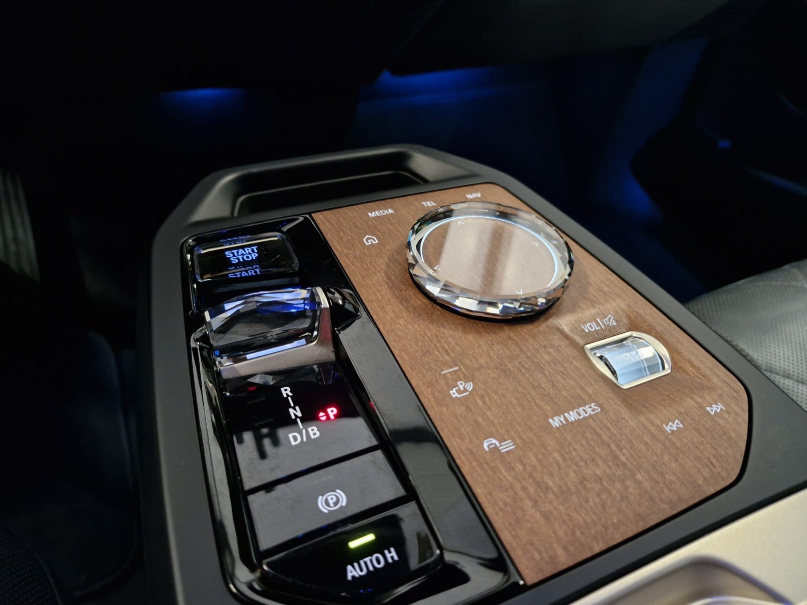 Billede af BMW iX  xDrive40 Innovation