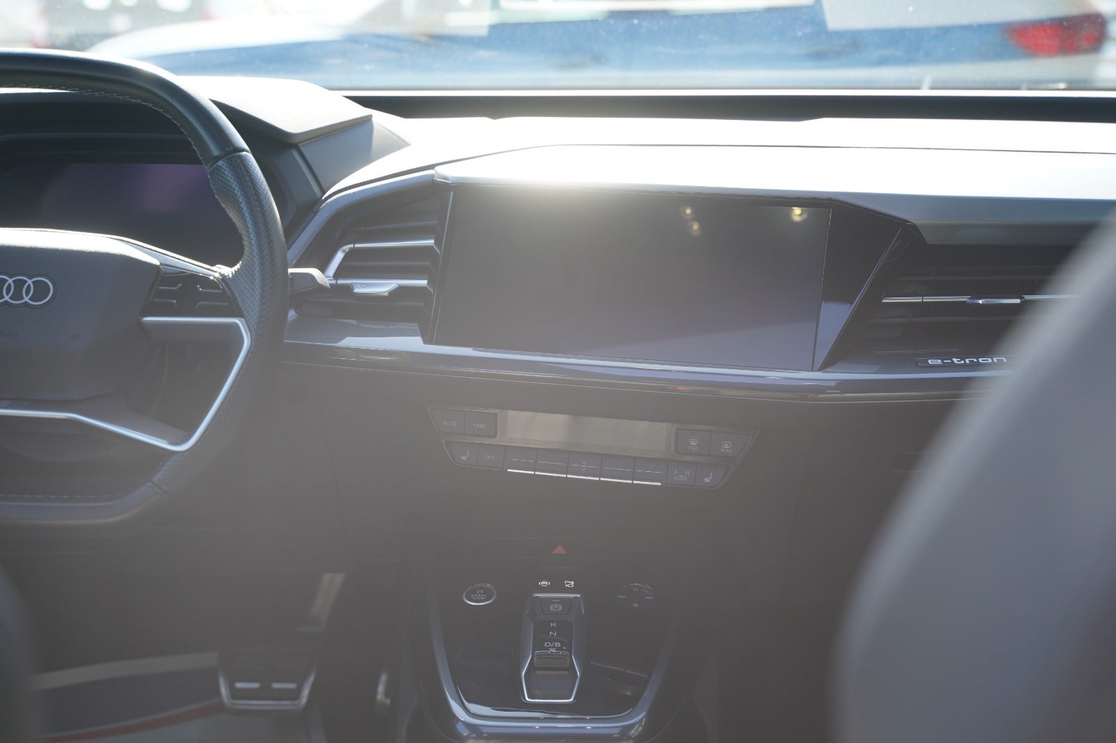 Billede af Audi Q4 e-tron 40 Attitude S-line