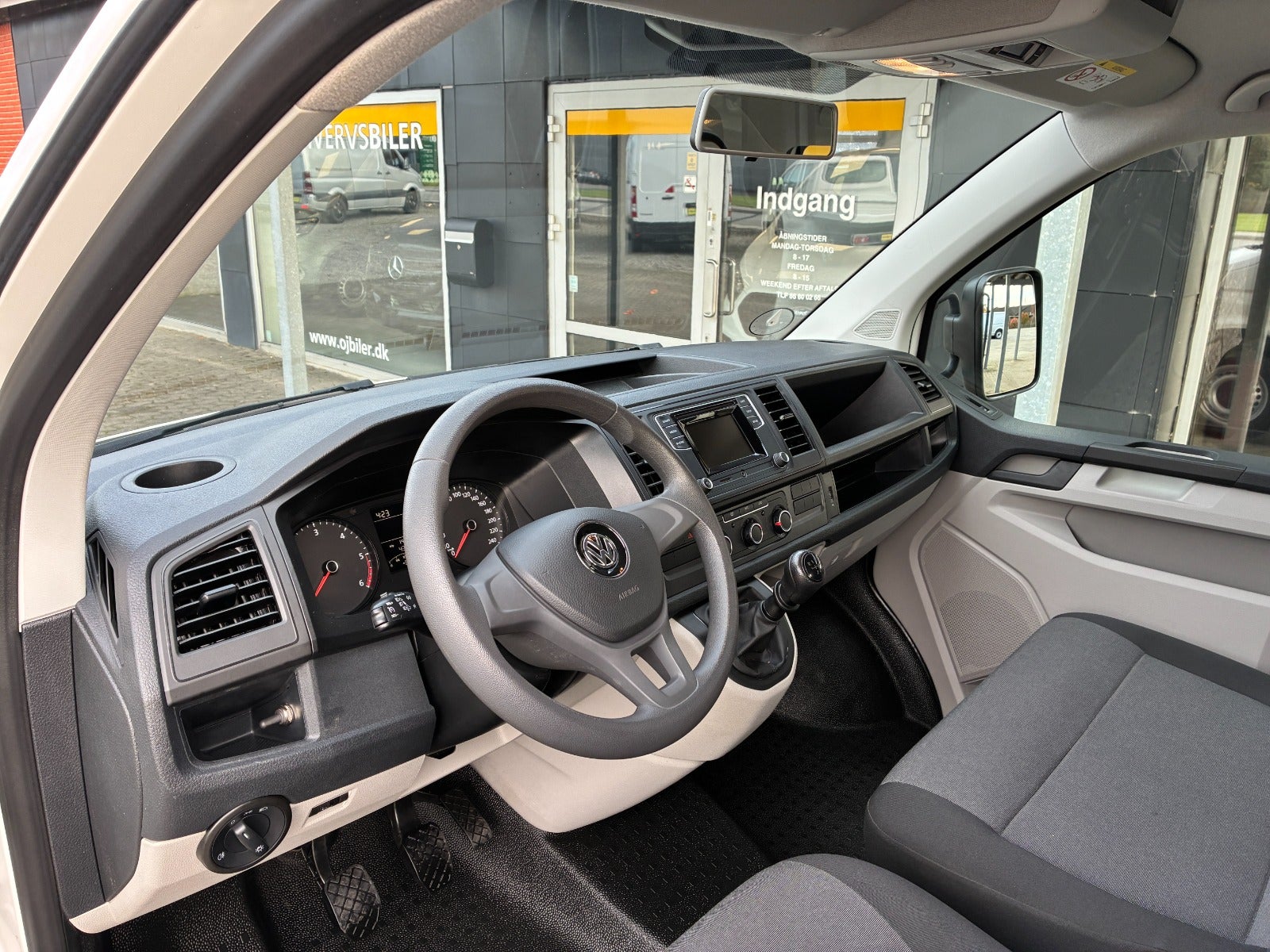 VW Transporter TDi 102 Db.Kab m/lad