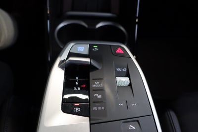 BMW iX2 eDrive20 M-Sport Premium