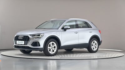 Audi Q3 45 TFSi e Attitude plus S-tr. 5d