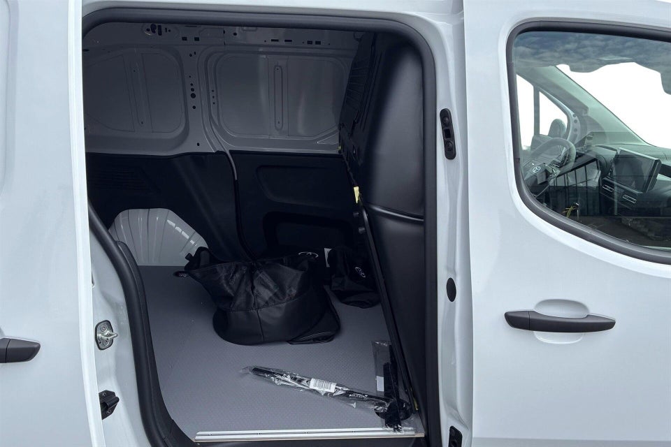 Toyota ProAce City 50,0 Medium Comfort Master 2026