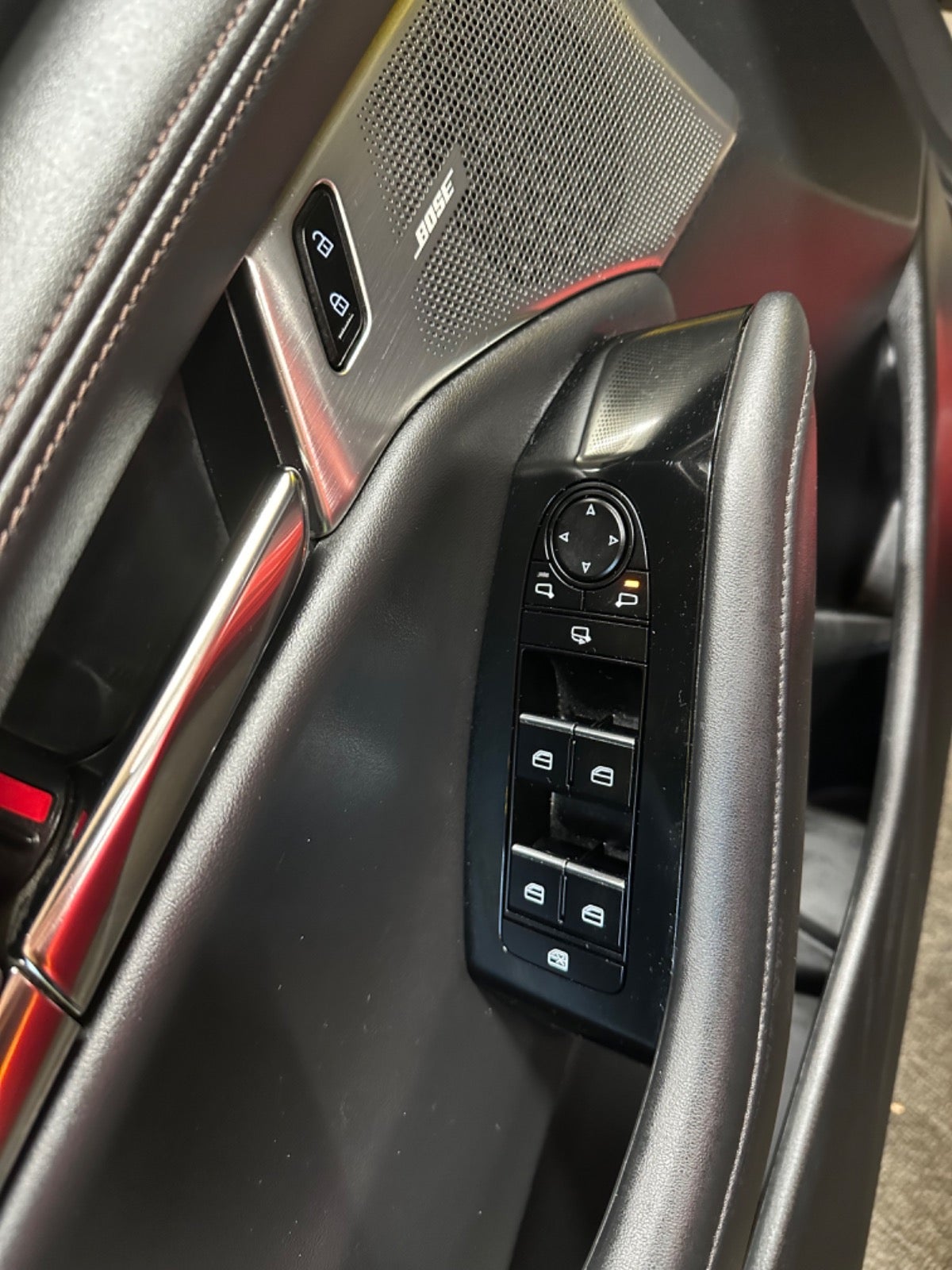 Billede af Mazda 3 2,0 SkyActiv-G 122 Cosmo