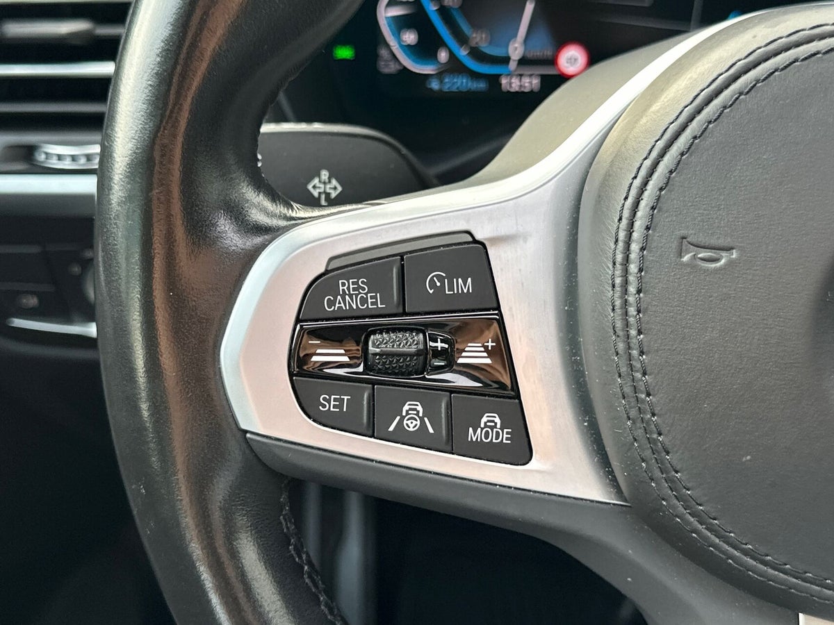 BMW iX3 Charged M-Sport billede 18