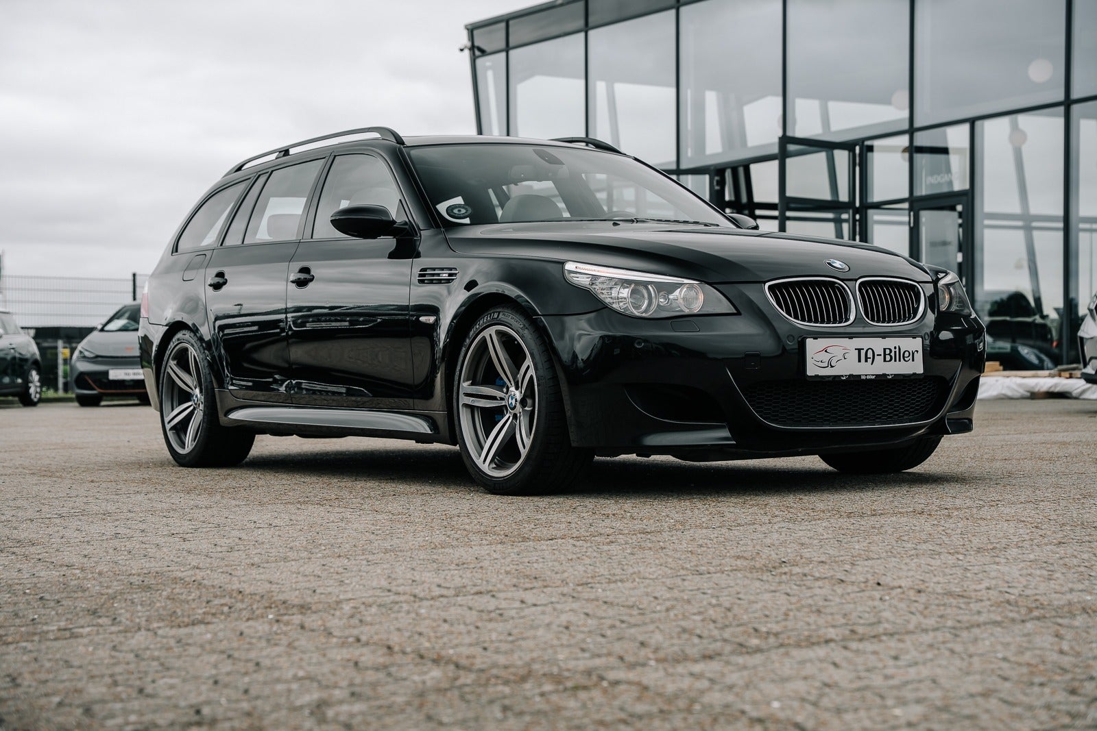 BMW M5 Touring SMG