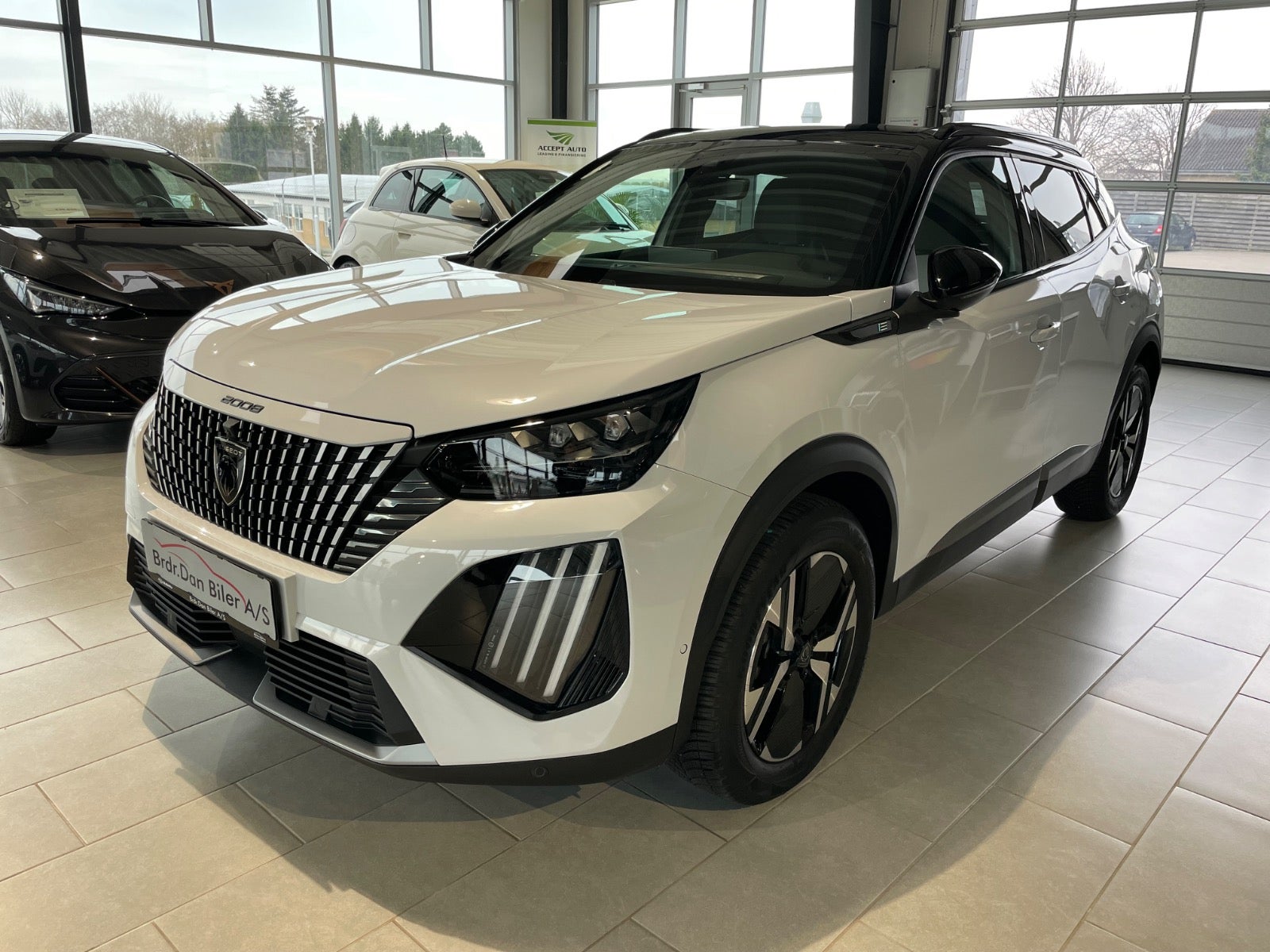 Billede af Peugeot e-2008 54 GT