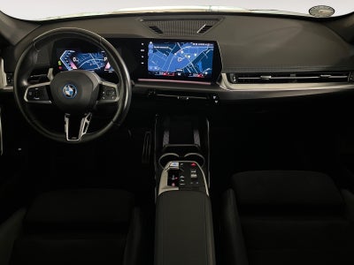 BMW iX1 xDrive30 M-Sport Van