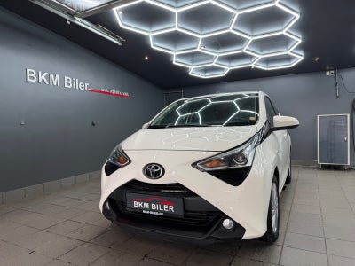 Toyota Aygo 1,0 VVT-i x-cellence 5d