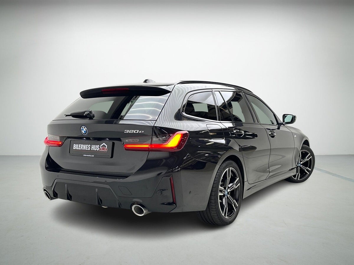 BMW 320e Touring M-Sport aut. billede 2