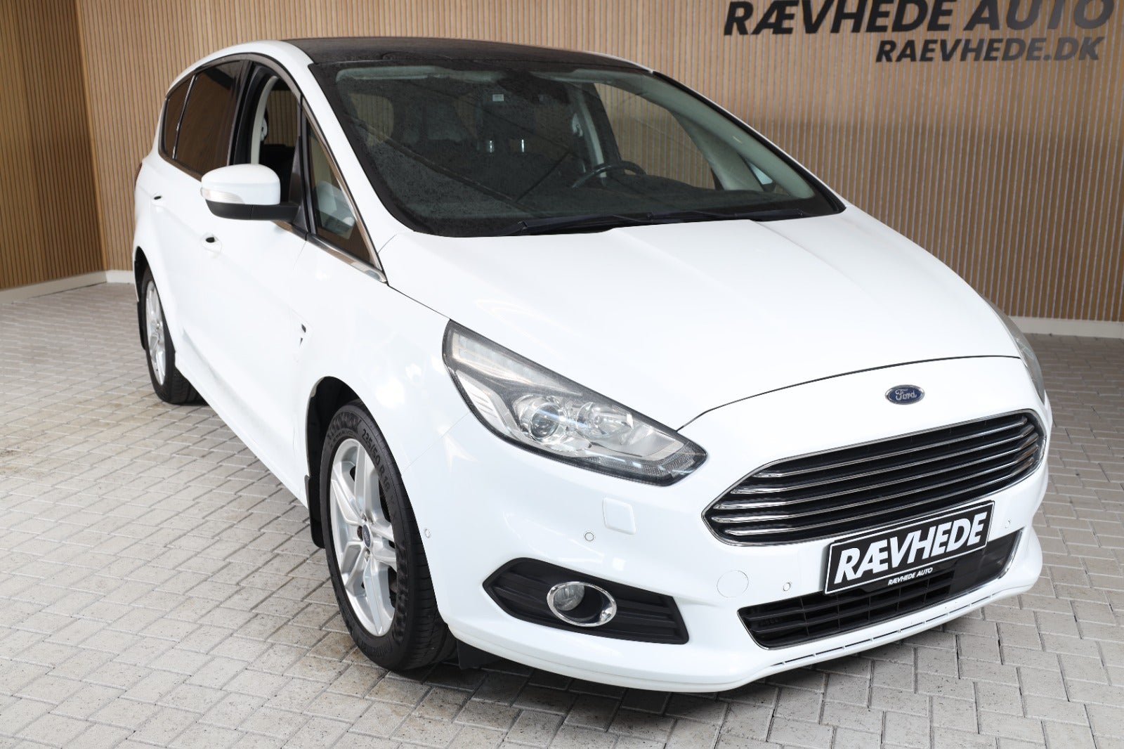 Ford S-MAX SCTi 160 Titanium 7prs – 2