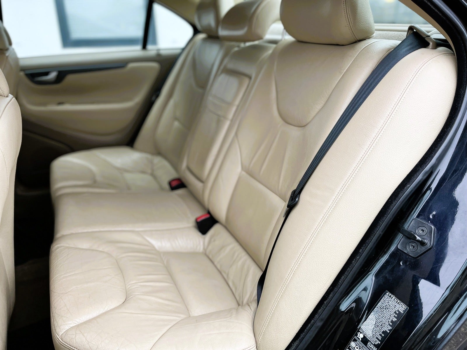 Billede af Volvo S60 2,4 140 Momentum aut.