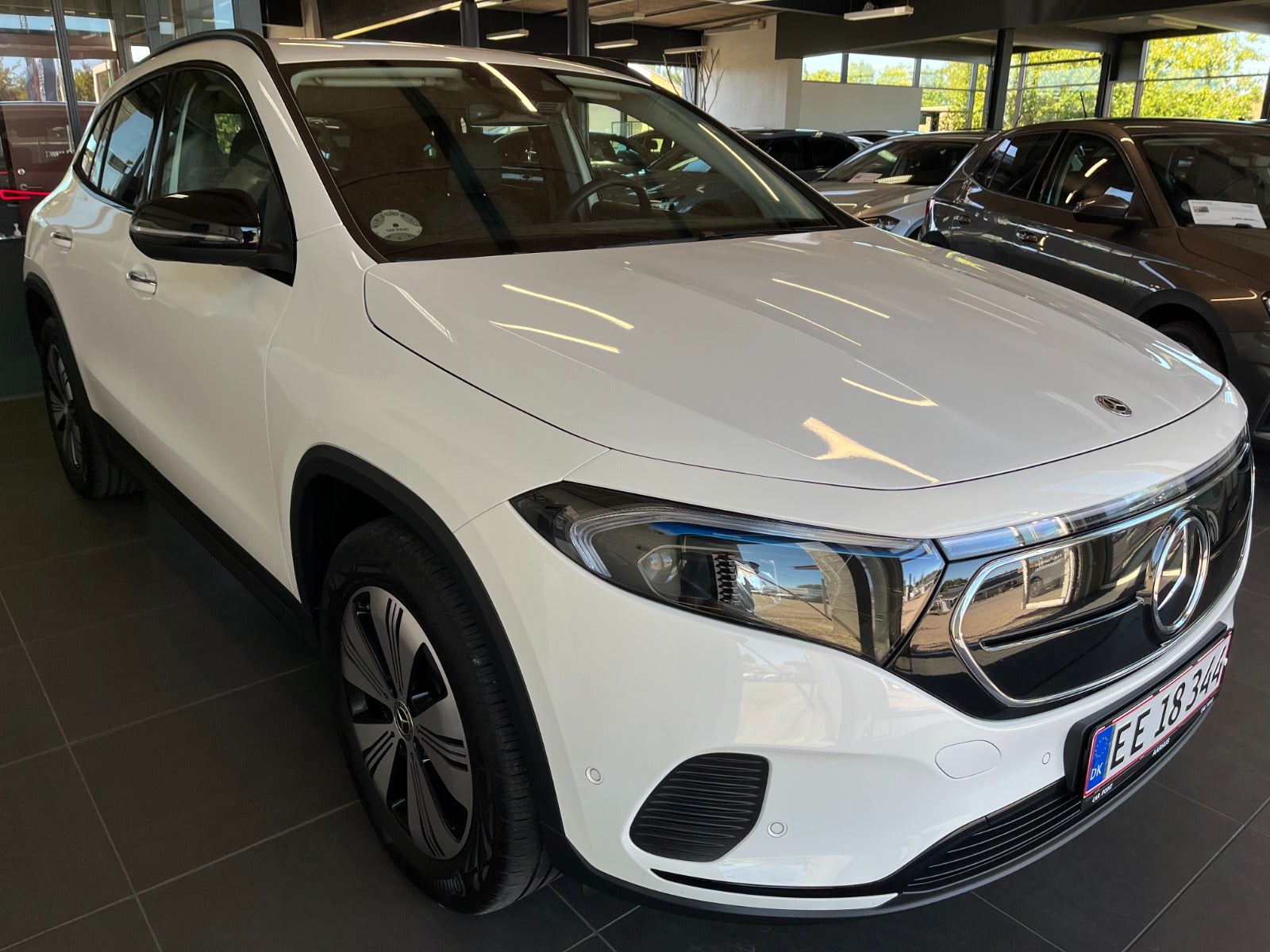 Billede af Mercedes EQA300  Progressive 4Matic