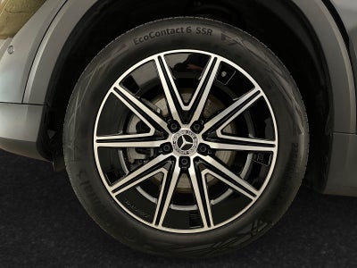 Mercedes EQB250+ Electric Art