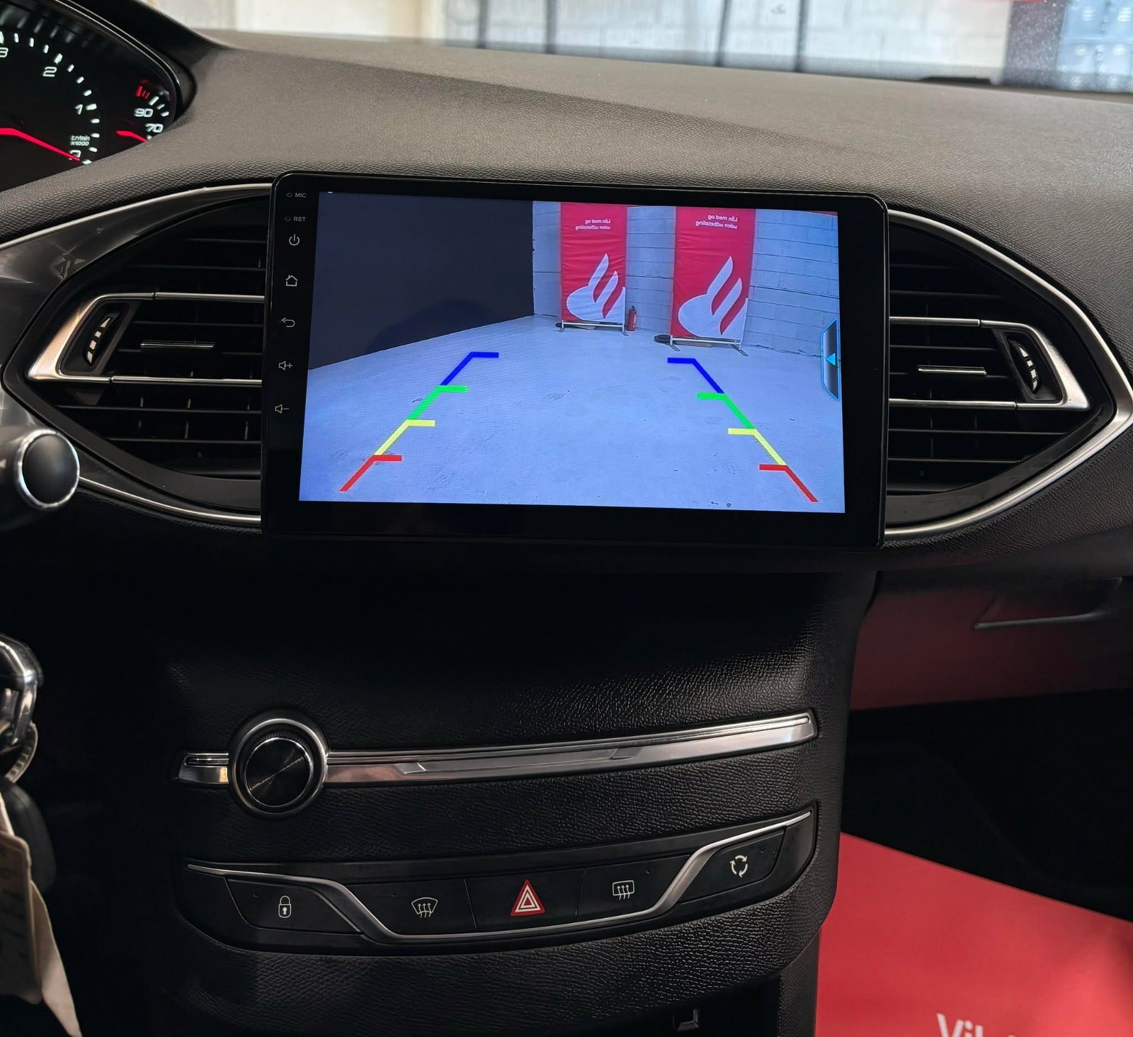 Billede af Peugeot 308 1,6 BlueHDi 120 Active