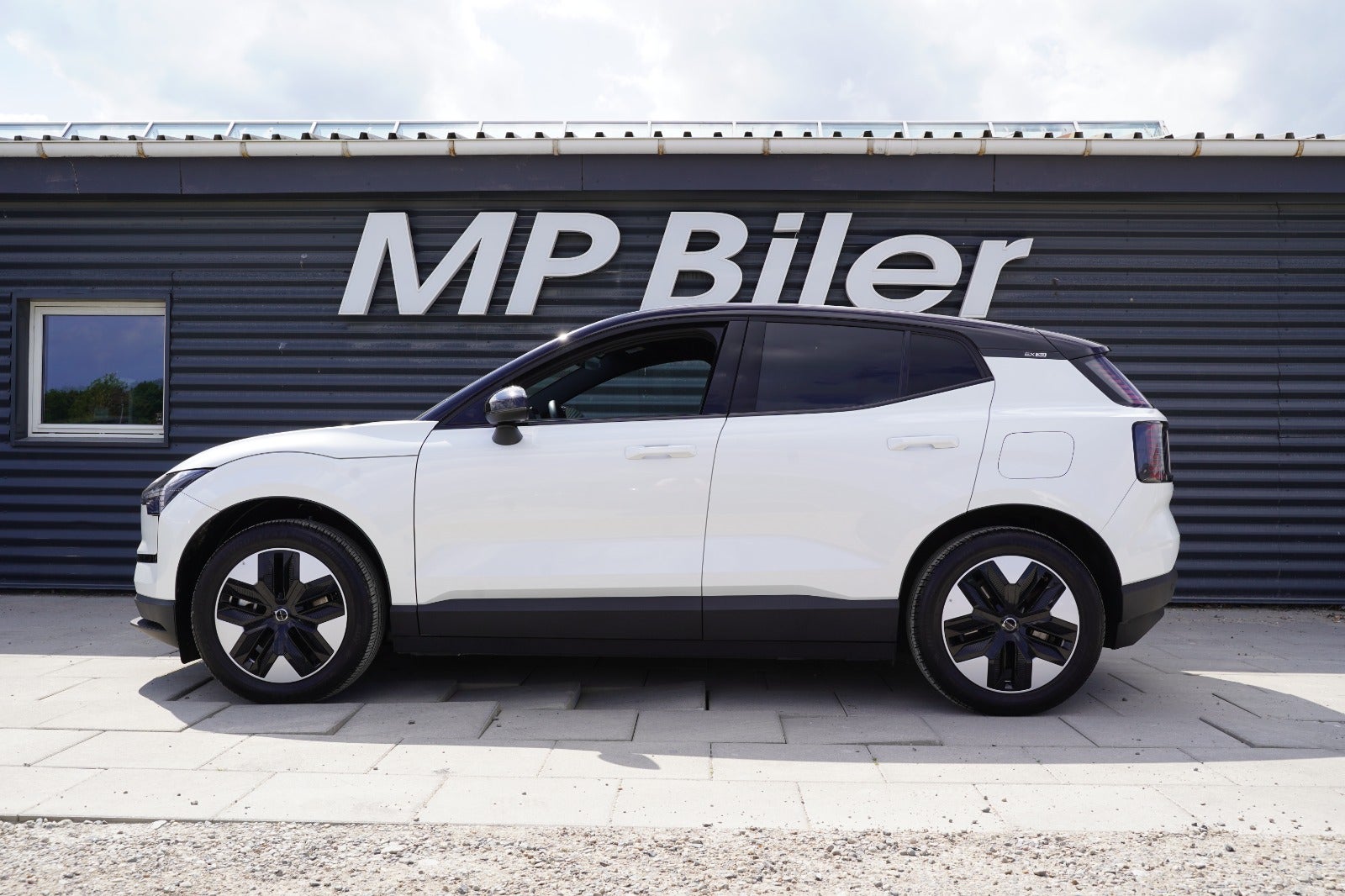 Billede af Volvo EX30  Standard Range Plus