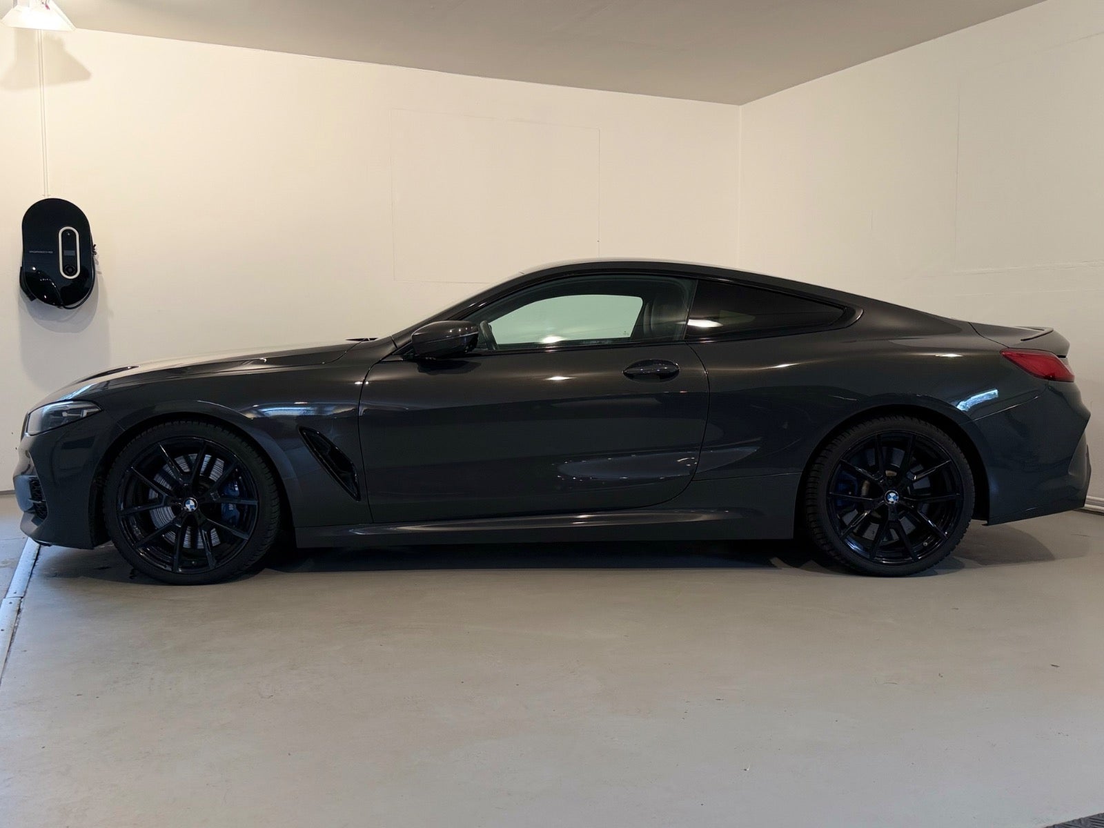 BMW – M850i