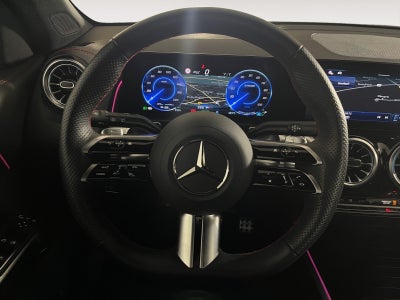 Mercedes EQB300 AMG Line 4Matic Van