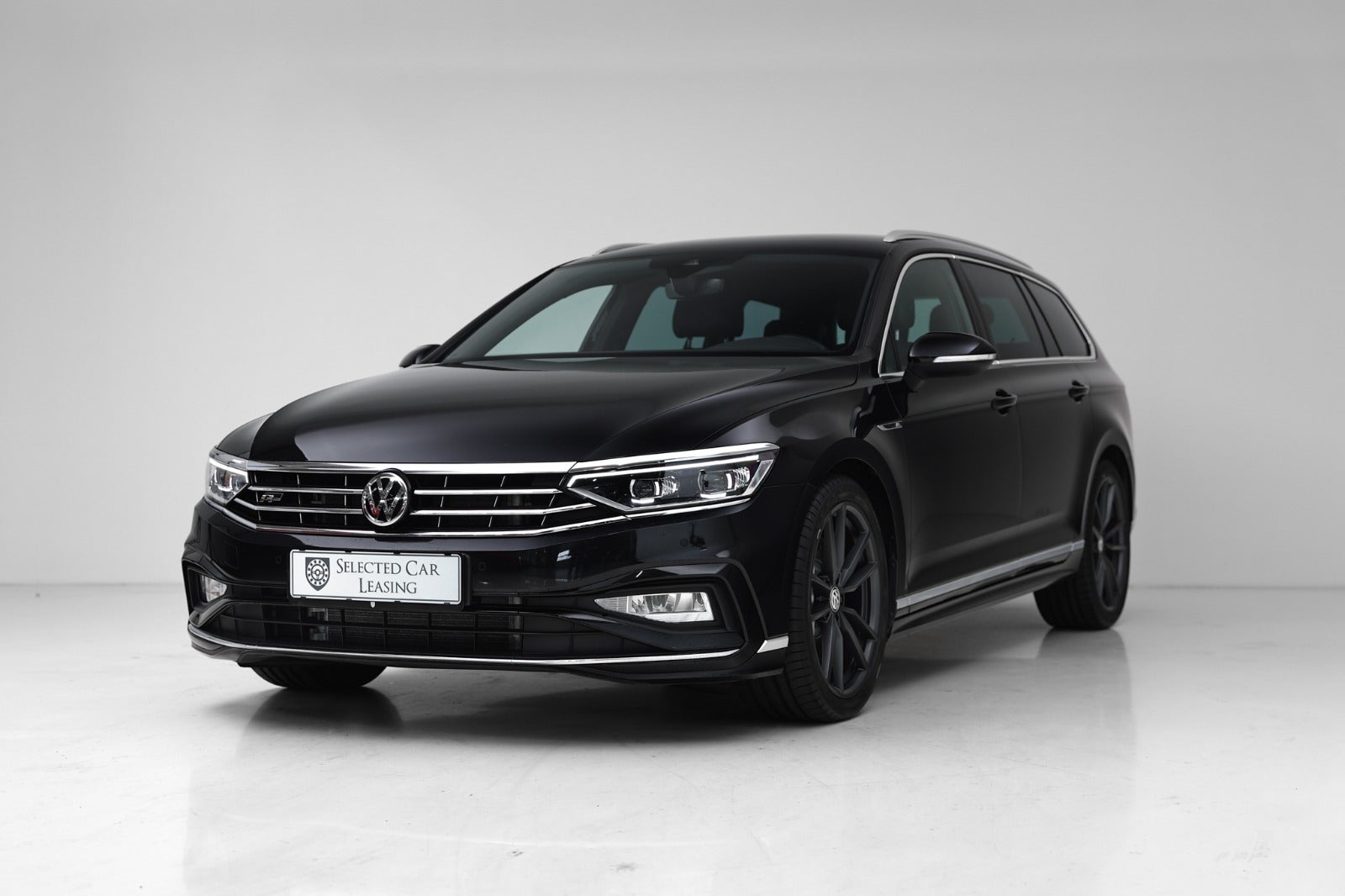 VW Passat 2,0 TDi 240 R-line Variant DSG 4Motion