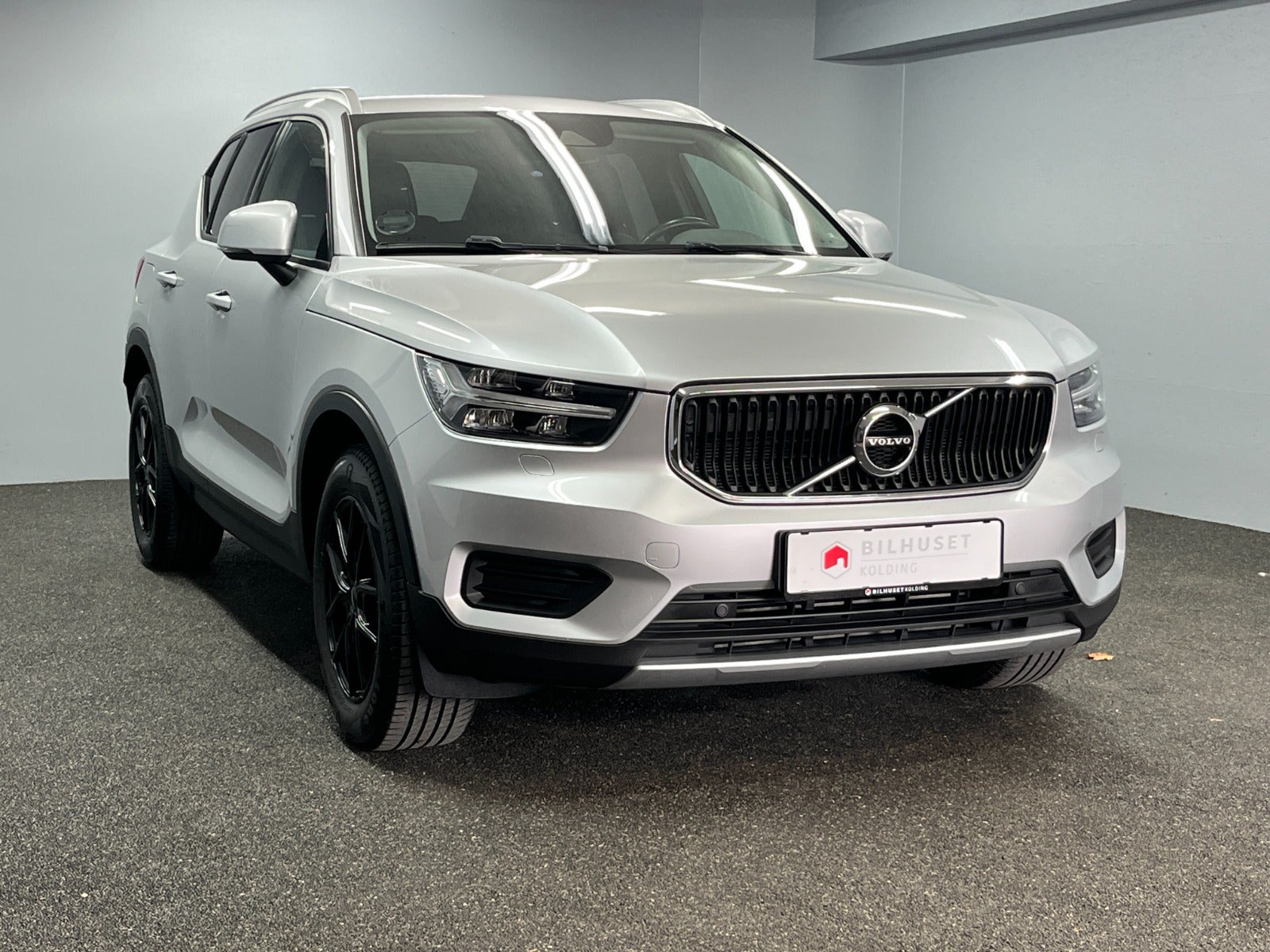 Billede af Volvo XC40 2,0 D3 150 Momentum aut.